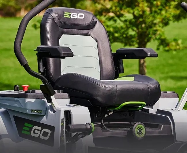 Tractor de tuns iarba  Ego Power ZT4201E-L